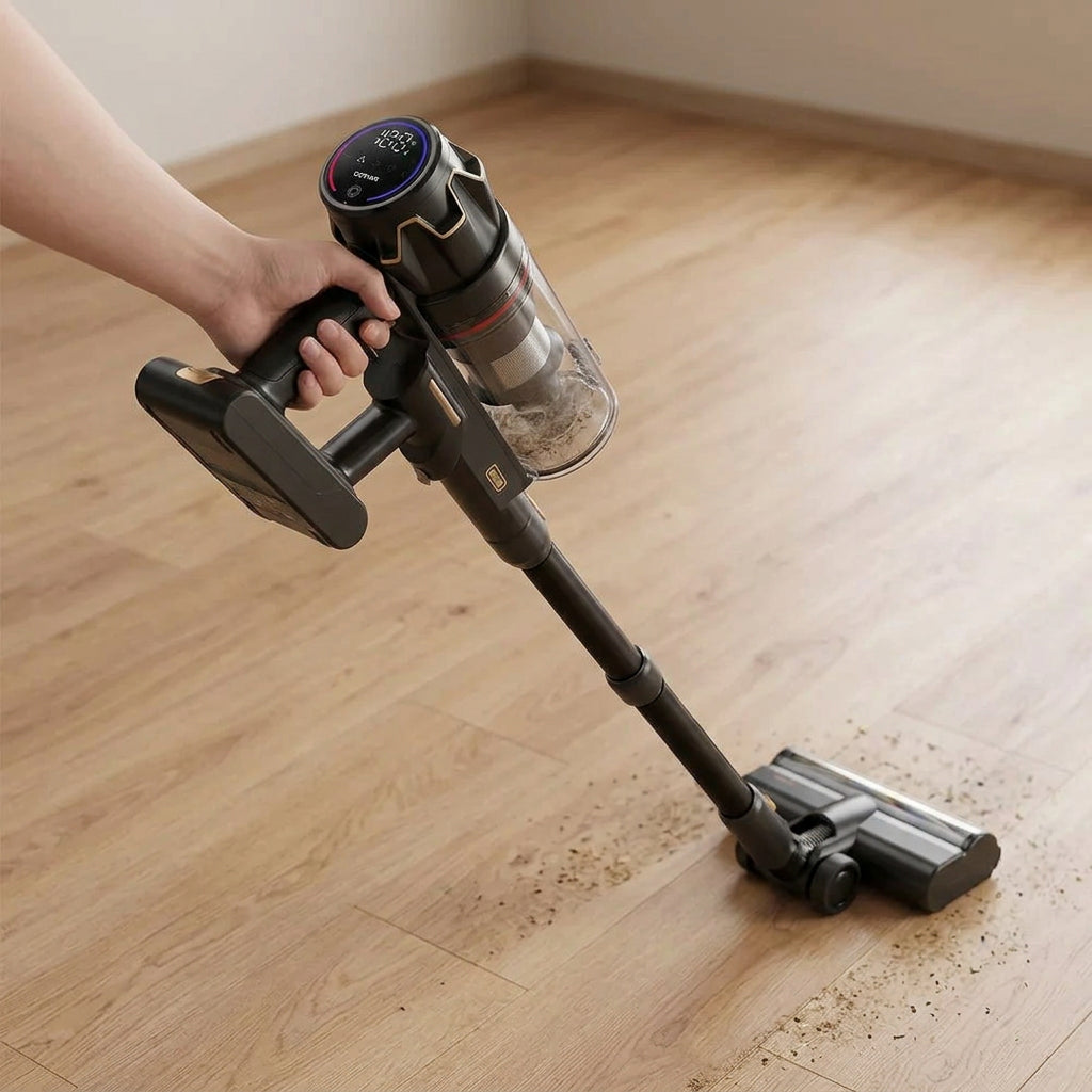 Aspirateur balai 75 kPa sur parquet, écran LED intégré